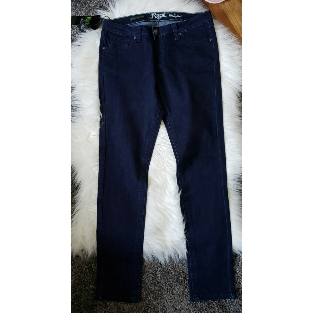 Wrangler Rock 47 Ultra Low Rise Jeans Size 29 X 33 Brand New